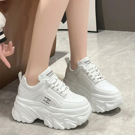 Women Shoes Trend White Black Chunky Sneakers Autumn Winter Thick Bottom Dad Shoes High Quality PU Leather Platform Sneakers New